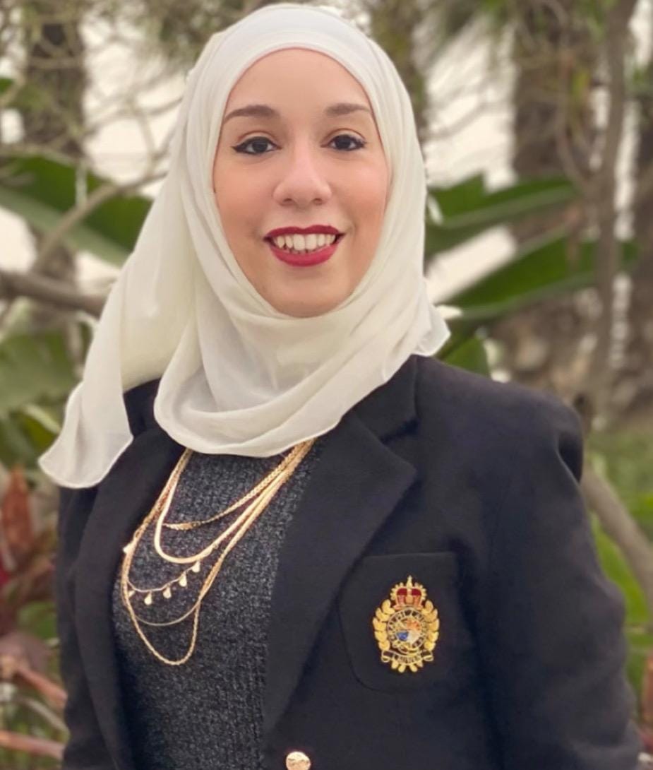 Portrait of Dr. Mona Alshahawey, Pharmaceuticals Sciences laureate