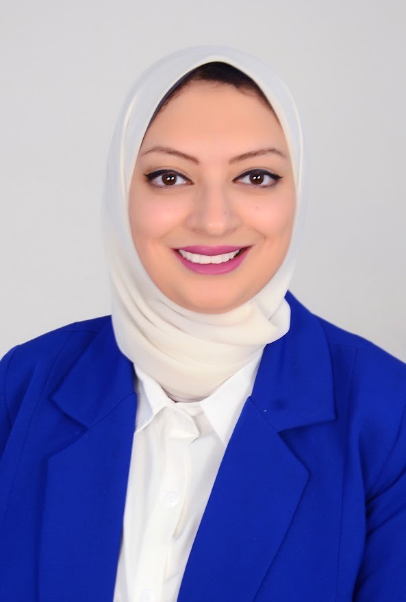 Portrait of Hadeer Elhadary, Science Communication laureate